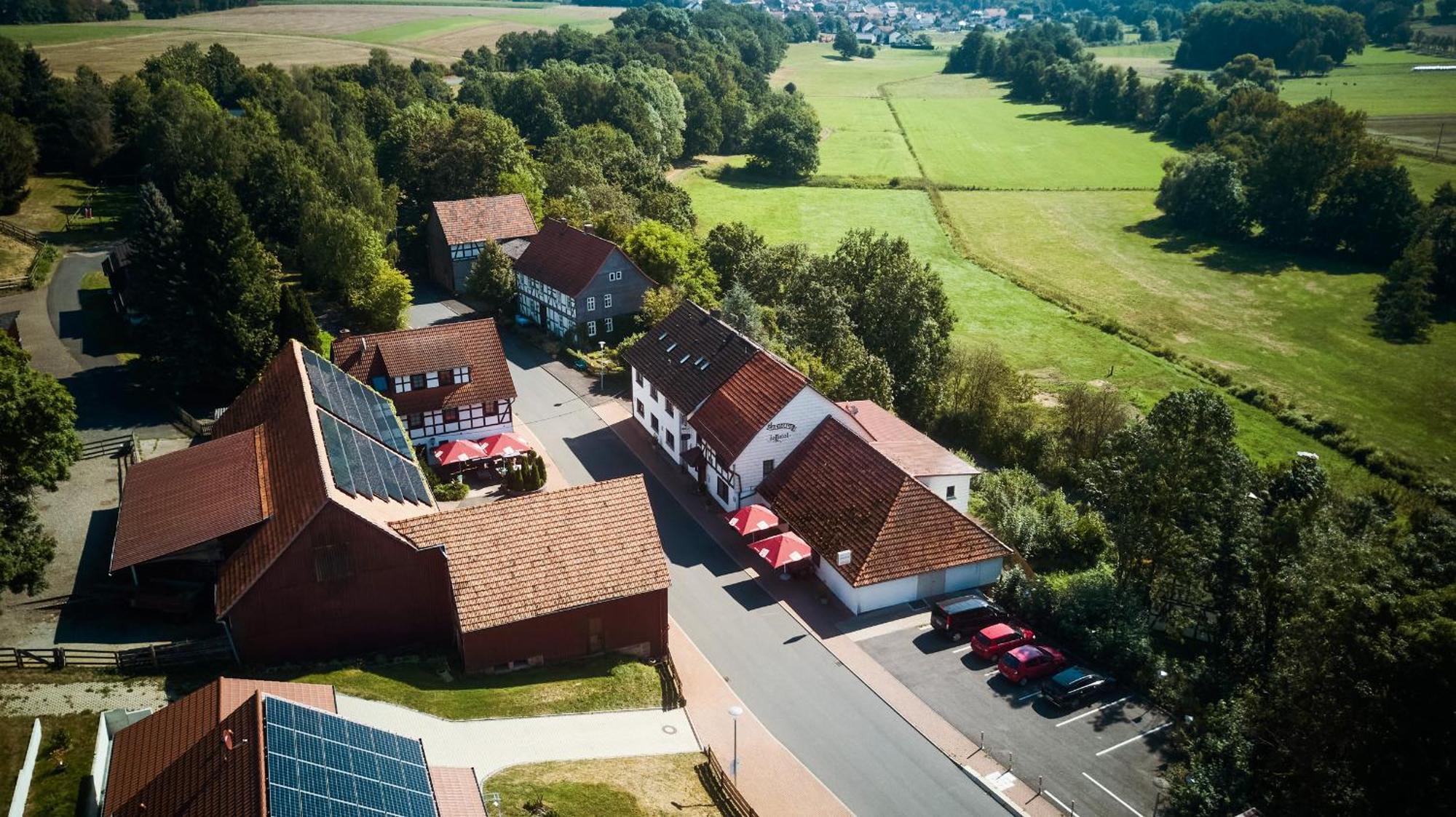 Landgasthof & Hotel Jossatal Breitenbach am Herzberg Buitenkant foto